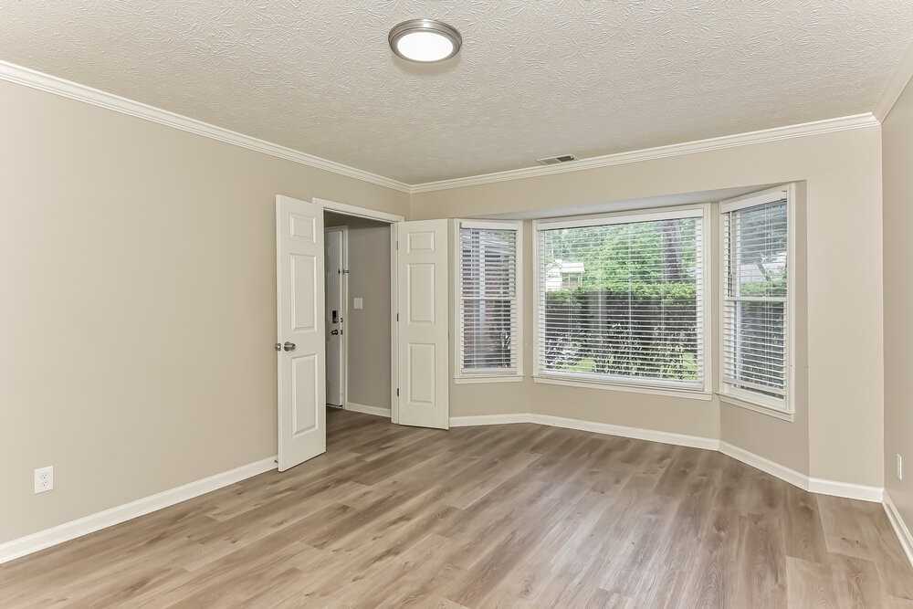 3811 Eden Glen Dr Se - Photo 4 of 17