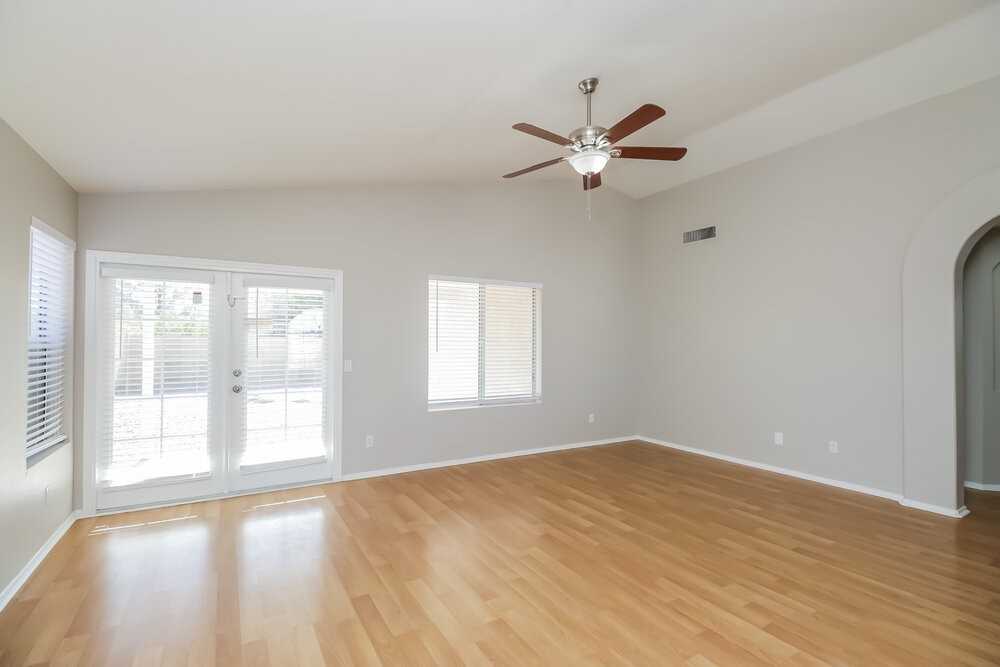 851 E Boston St - Photo 3 of 16