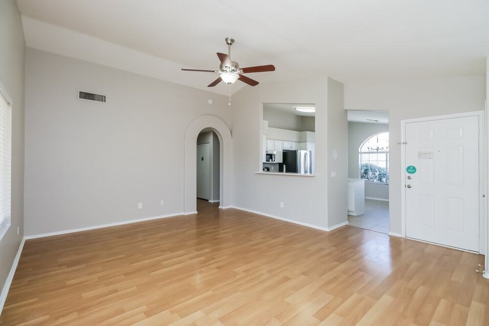 851 E Boston St - Photo 4 of 16