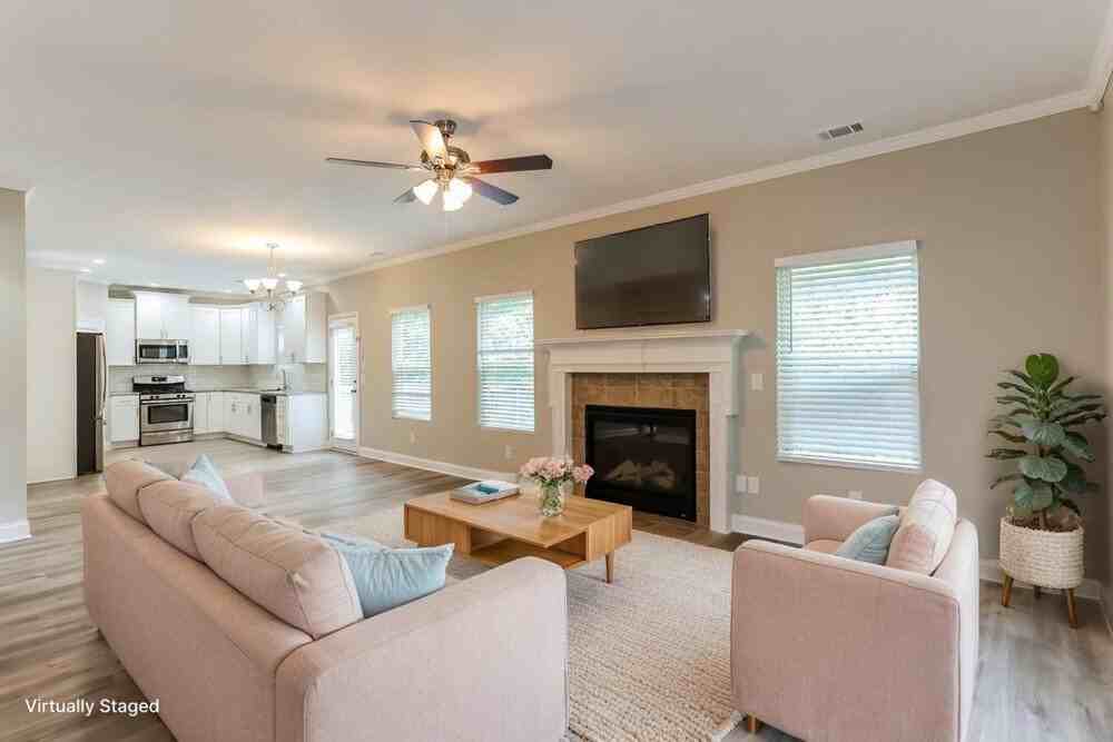 1194 Kilrush Dr Se - Photo 6 of 21
