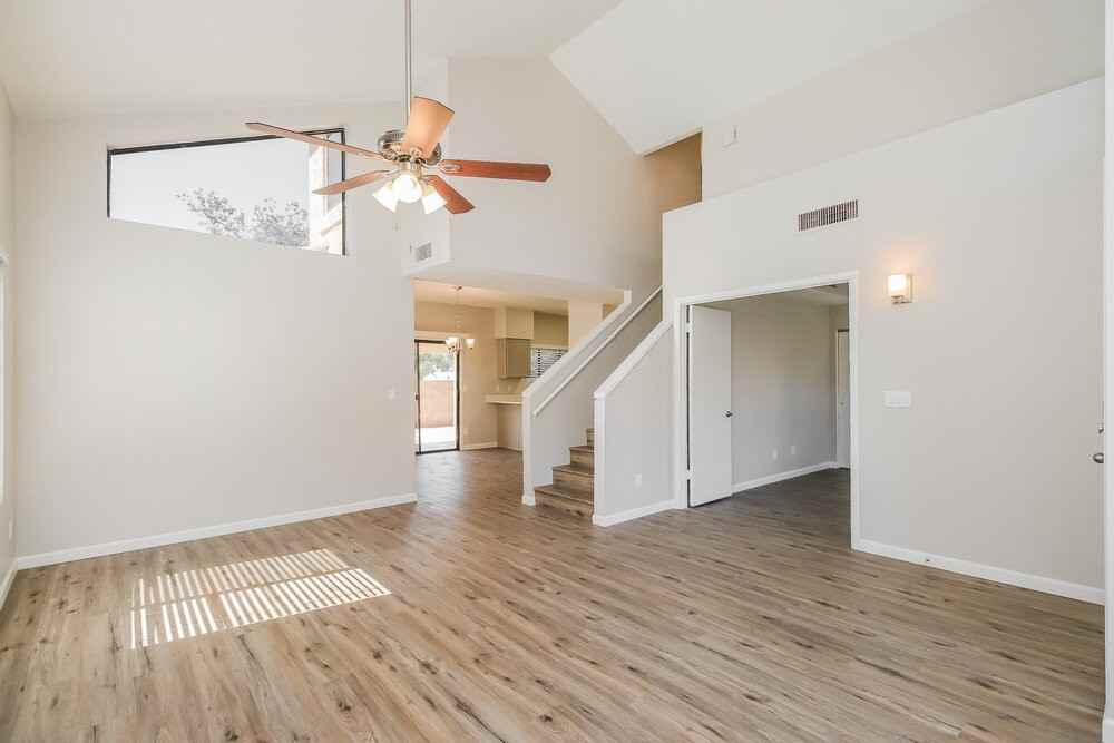 1338 N Brittany Ln - Photo 7 of 20