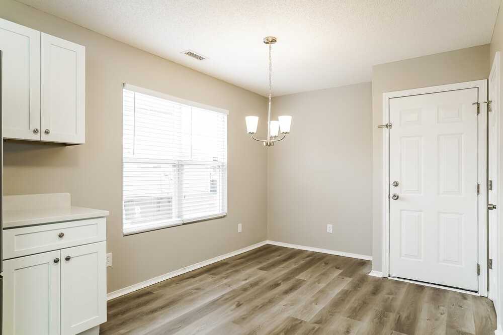 1005 Naylor Rd - Photo 7 of 20