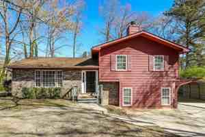featured image of 6396 Thornhedge Dr