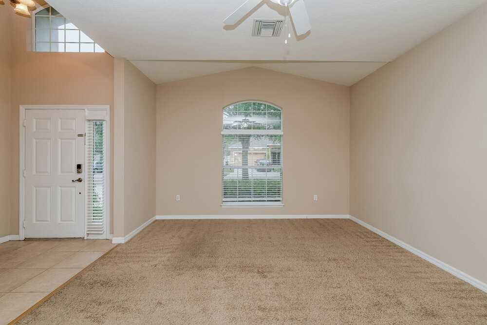 12130 Infinity Dr - Photo 6 of 16