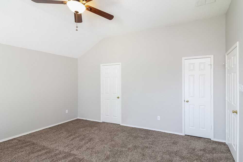 816 Parker Dr - Photo 7 of 16