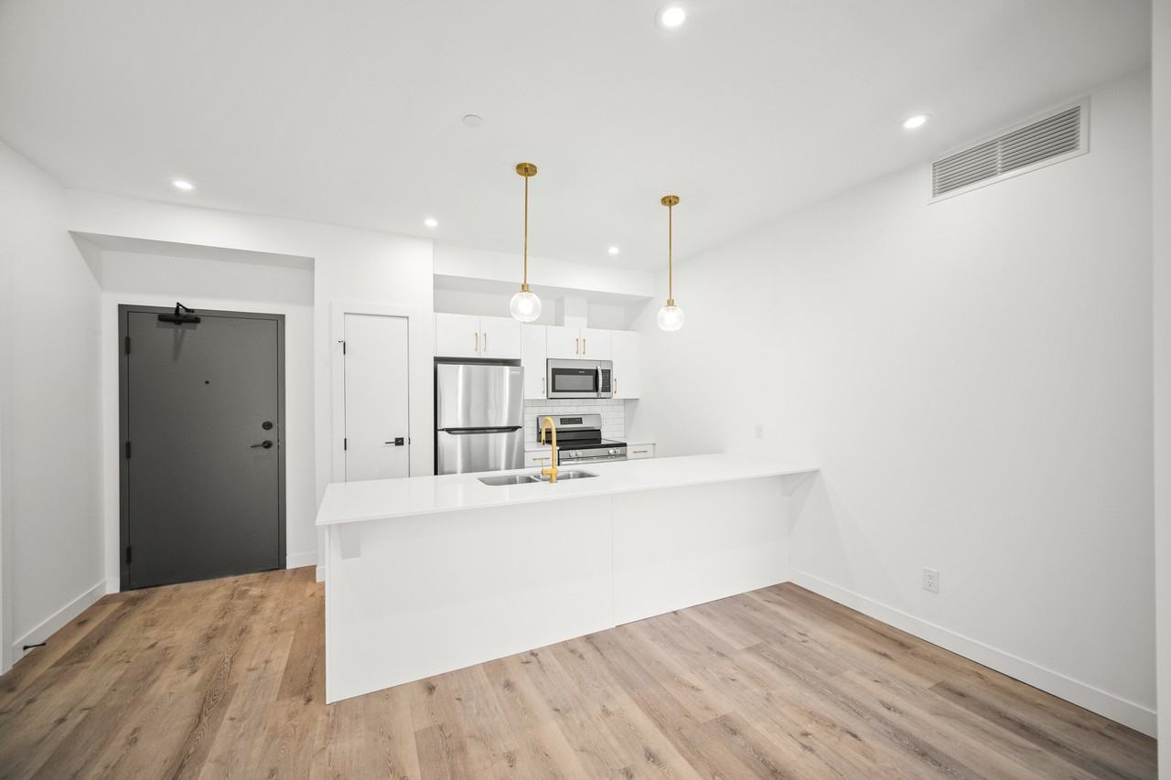 1800 Leila Avenue - Photo 7 of 21