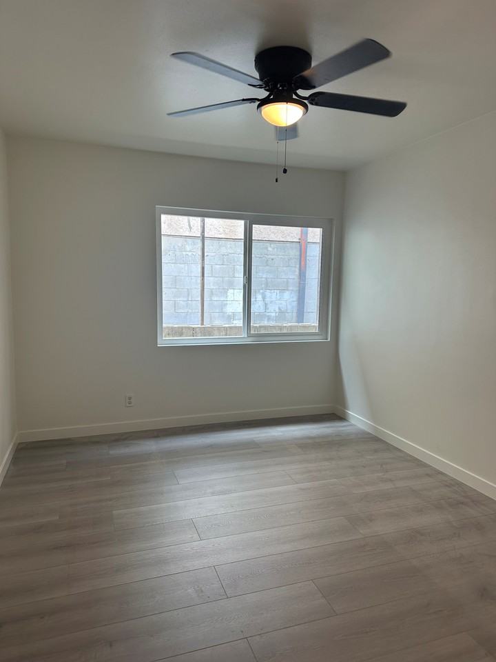 209 West Palmer Avenue - Photo 4 of 12