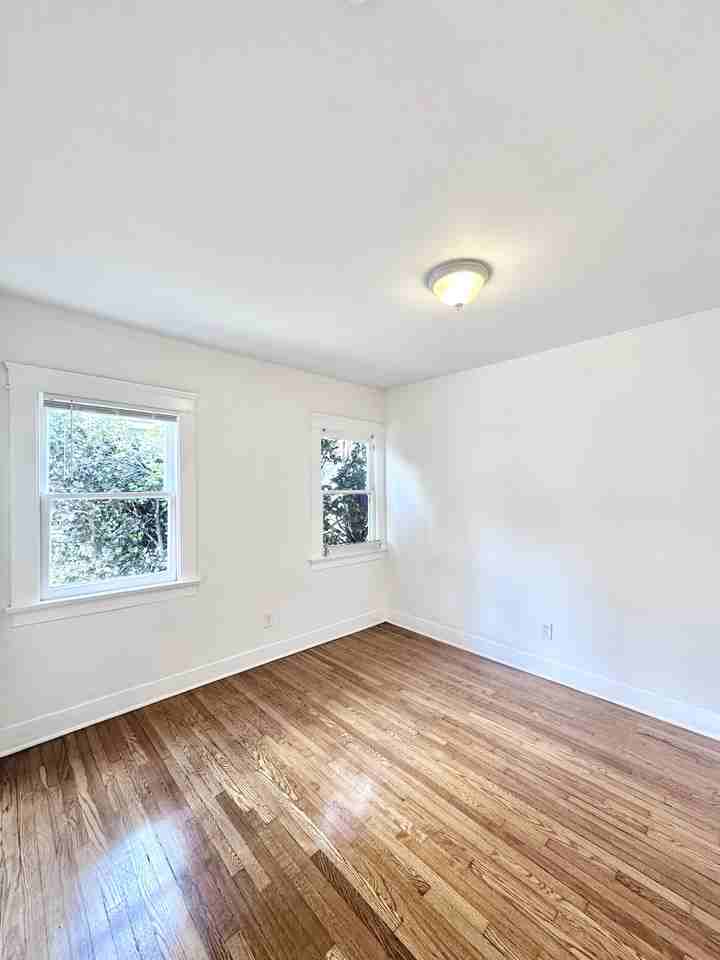 1223 N Fairfax Ave #3-4 - Photo 4 of 13