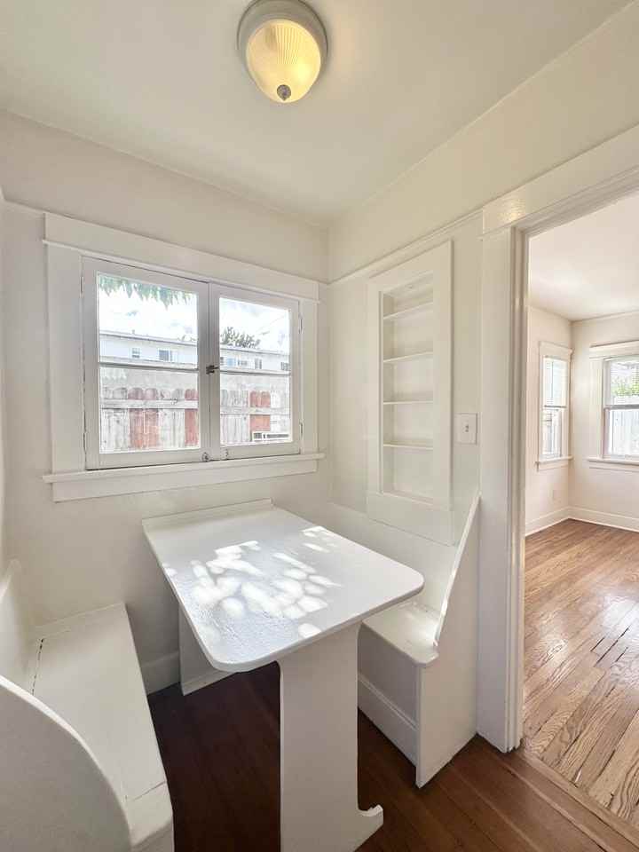 1223 N Fairfax Ave #3-4 - Photo 7 of 13