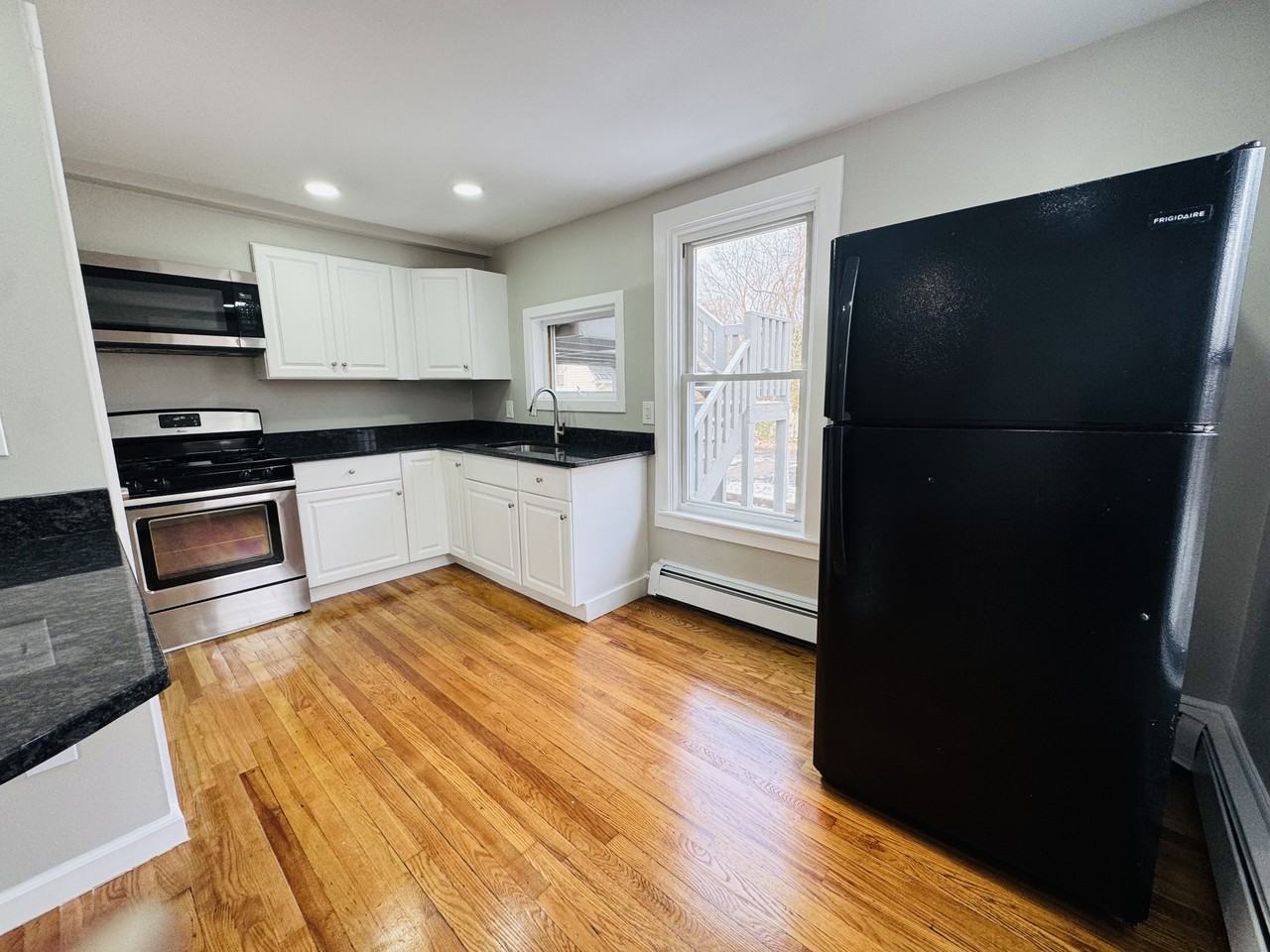 99 Boston Post Rd #2 - Photo 3 of 7