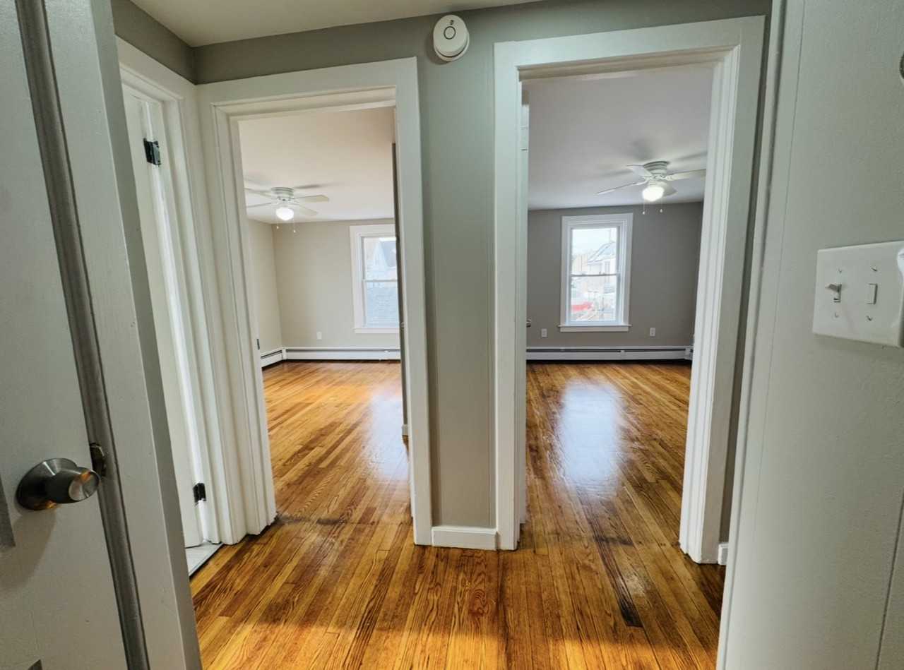 99 Boston Post Rd #2 - Photo 5 of 7