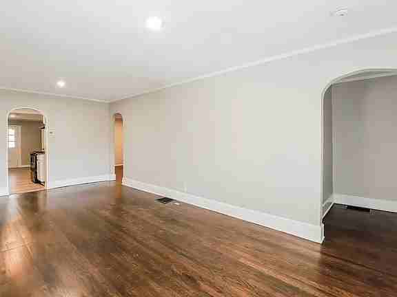 302 S Prospect St #NA - Photo 4 of 4