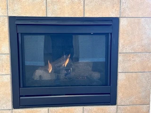 2233 Golden Gate Grv #2233 - Photo 5 of 24