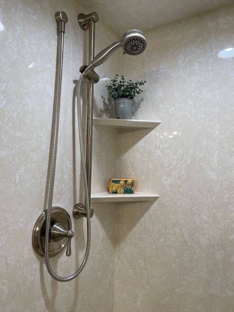 346 Carpenter Dr #37 - Photo 6 of 17