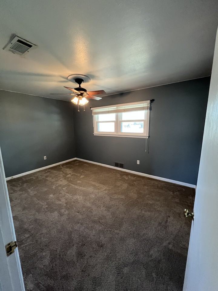 3612 44th St #NA - Photo 7 of 13