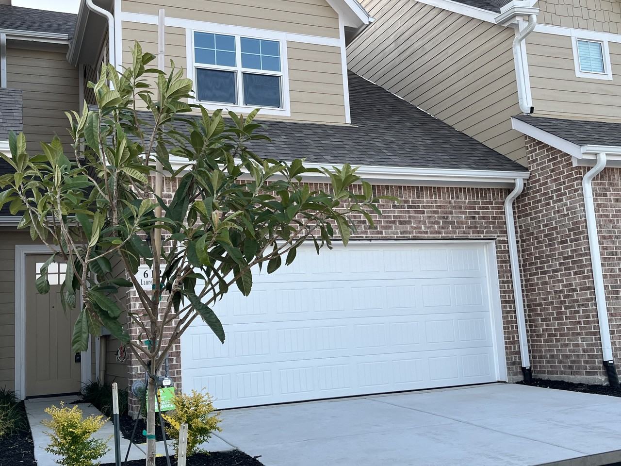 612 Laurel Ln #612 - Photo 6 of 8