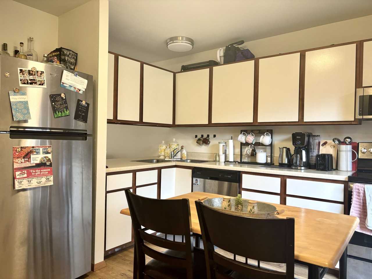 25 S Lakewood Gardens Ln #25 - Photo 6 of 20