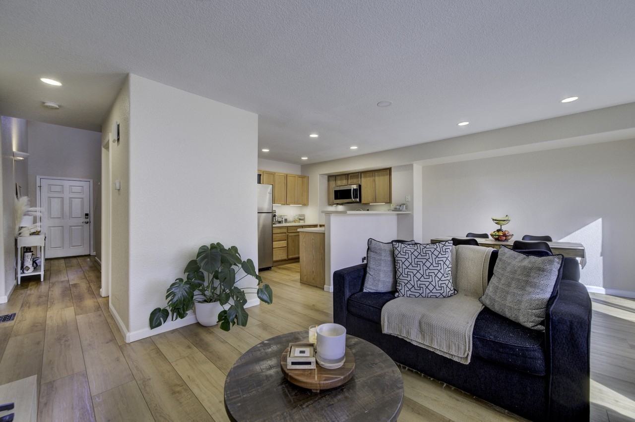 5853 University Village Vw #5853 - Photo 6 of 42