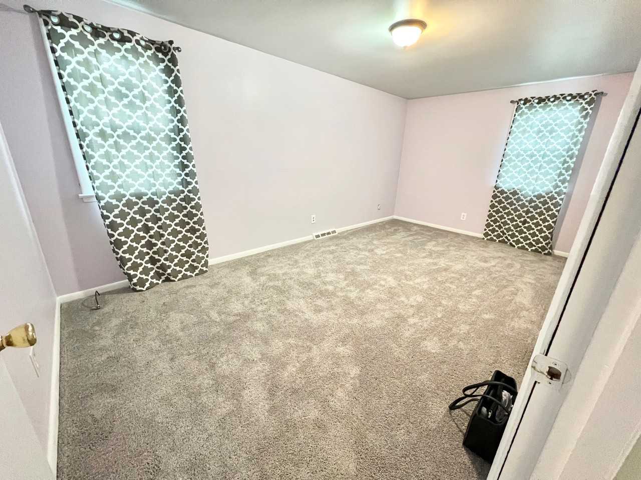 133 Sunshine Dr Lowr Level #NA - Photo 7 of 19