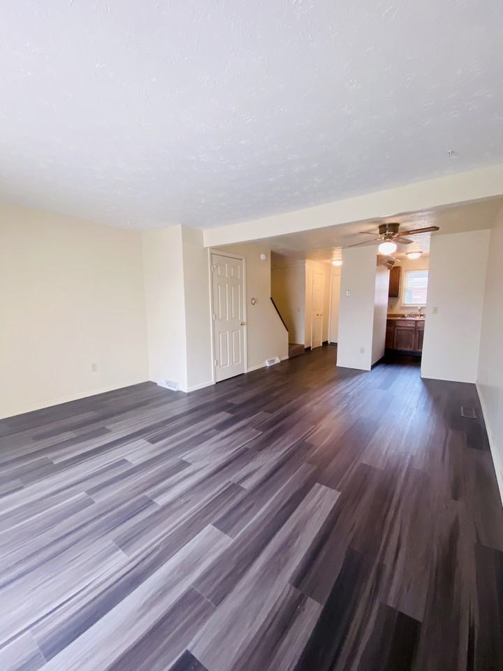 6660 Casper Dr Nw #6660 - Photo 3 of 17