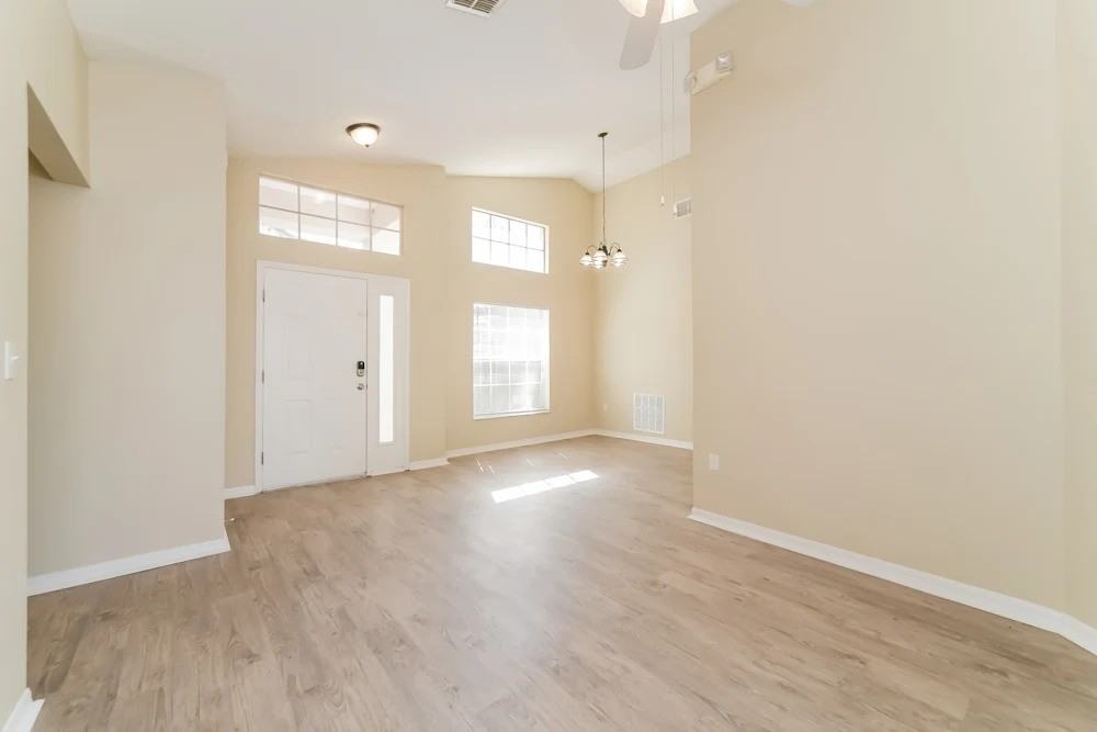 107 Quiet Oak Ct #NA - Photo 4 of 13