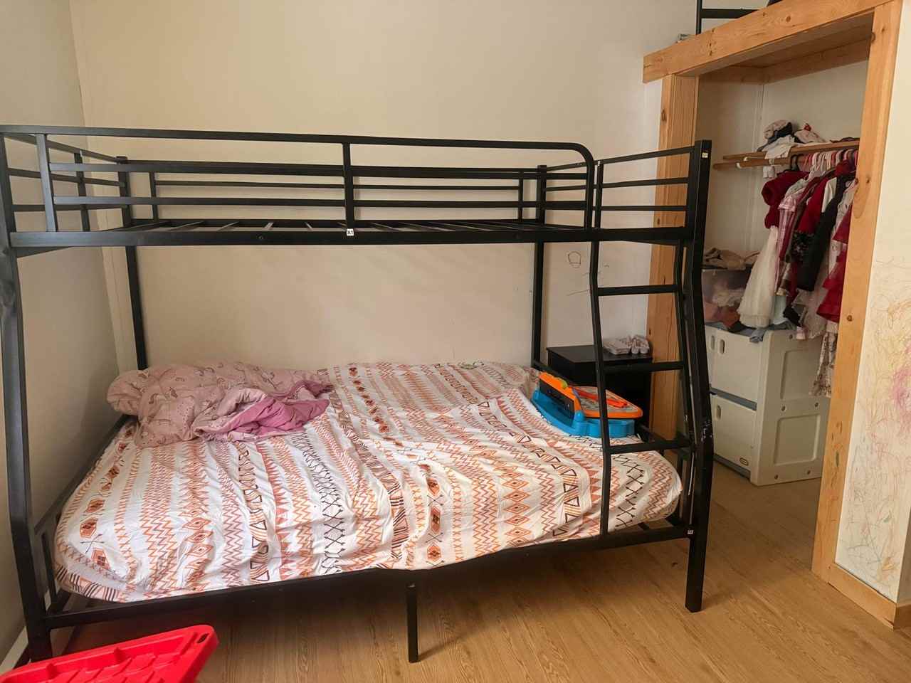 58 W Broadway #NA - Photo 7 of 18