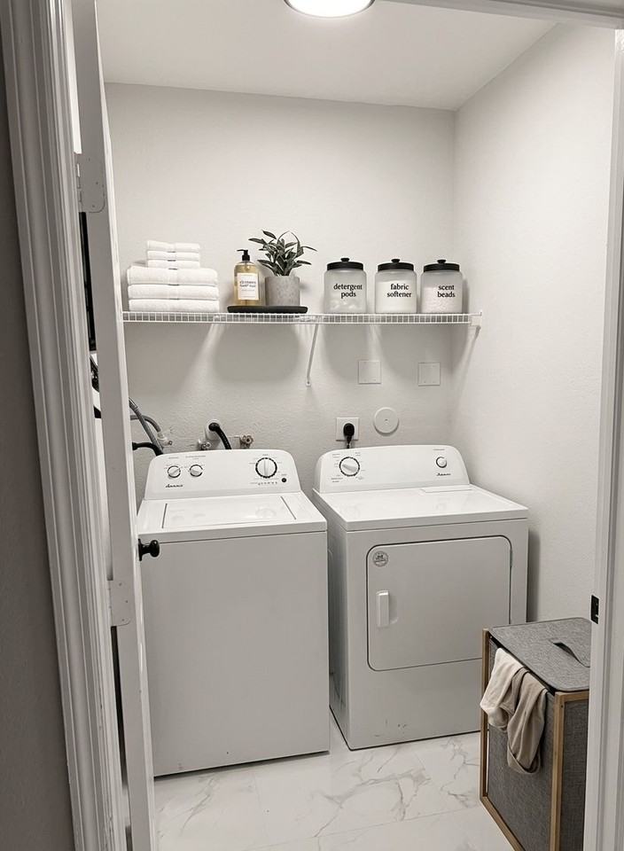 765 E Mowry Ct - Photo 6 of 12