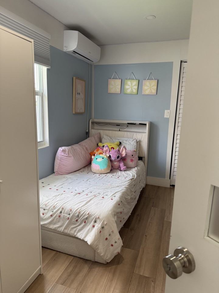 3623 Sw 15th St #NA - Photo 3 of 11