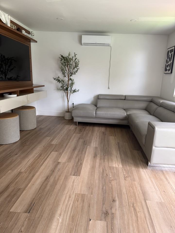 3623 Sw 15th St #NA - Photo 4 of 11