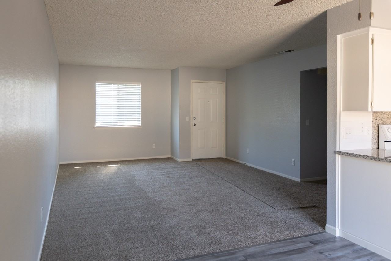 434 W Stuart Ave #2 - Photo 5 of 13