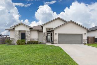 1718 Antoinette Dr #NA - Photo 1 of 1