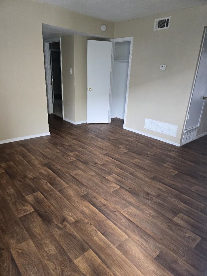 600 W Sadosa St #5 - Photo 6 of 12