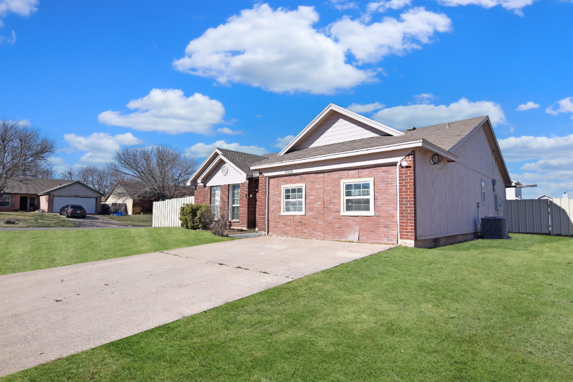 2501 Wiley Dr #NA - Photo 2 of 22