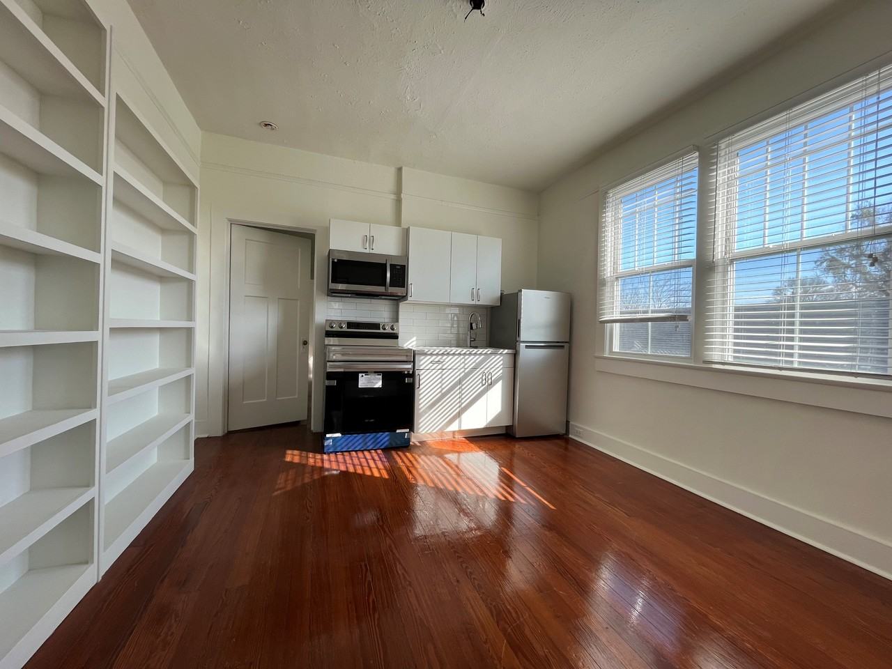 5823 Catina St #A - Photo 2 of 18