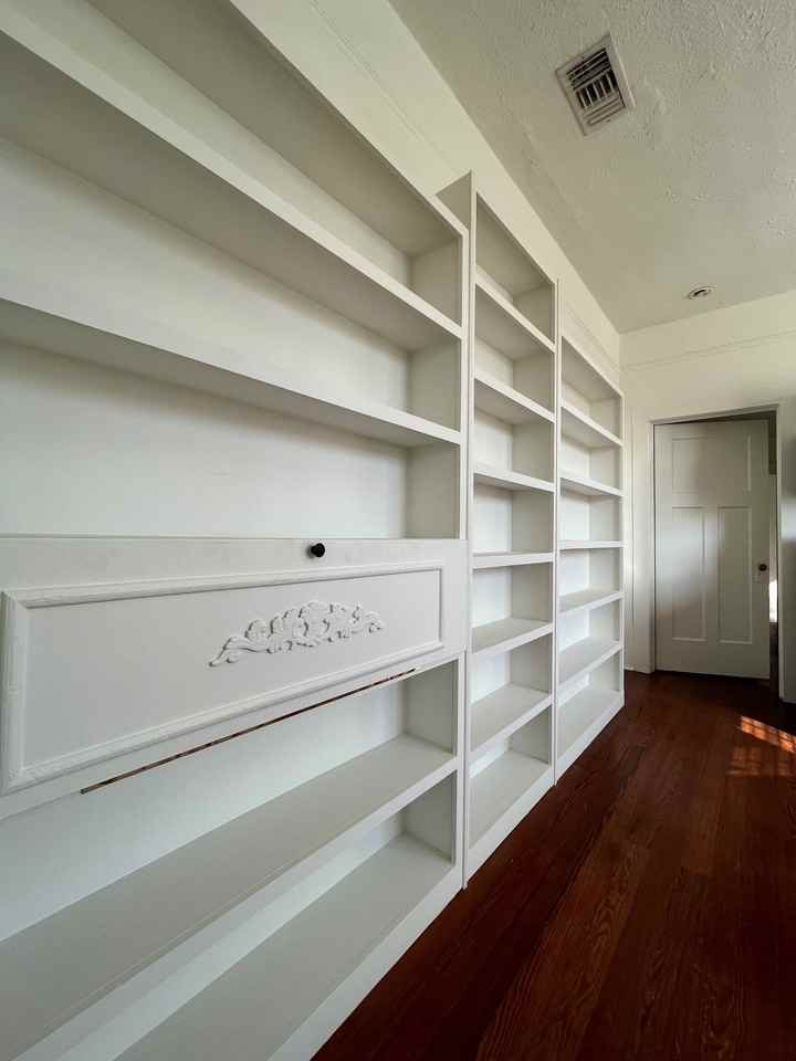 5823 Catina St #A - Photo 4 of 18