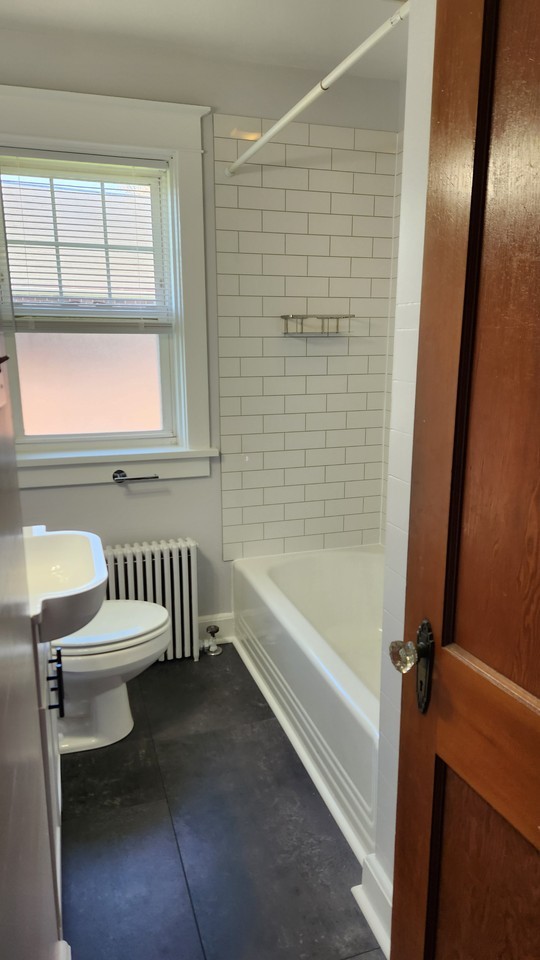 22 W Areba Ave #2W - Photo 2 of 11
