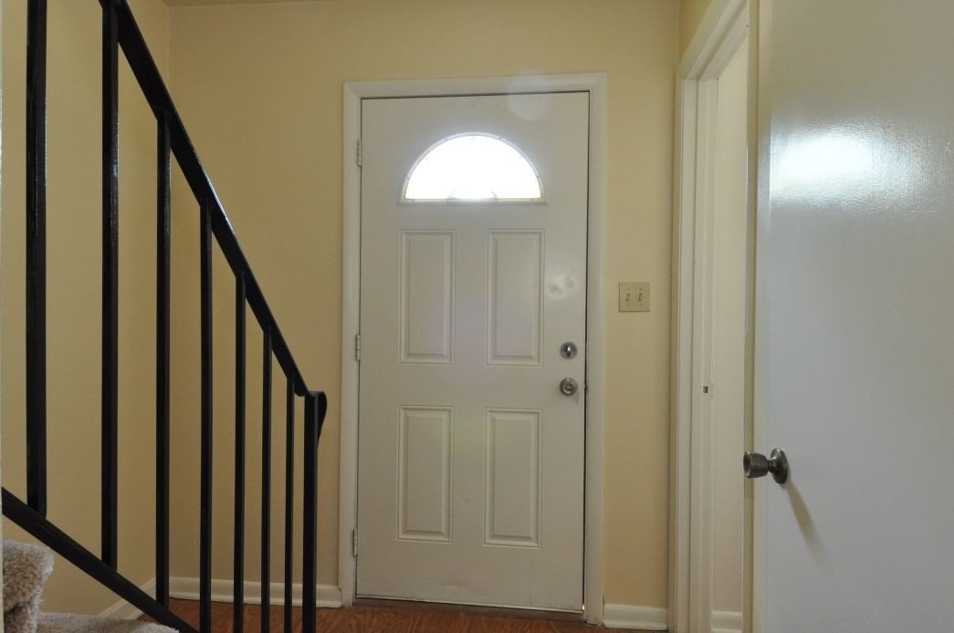4110 Queenswood Dr #0 - Photo 2 of 13