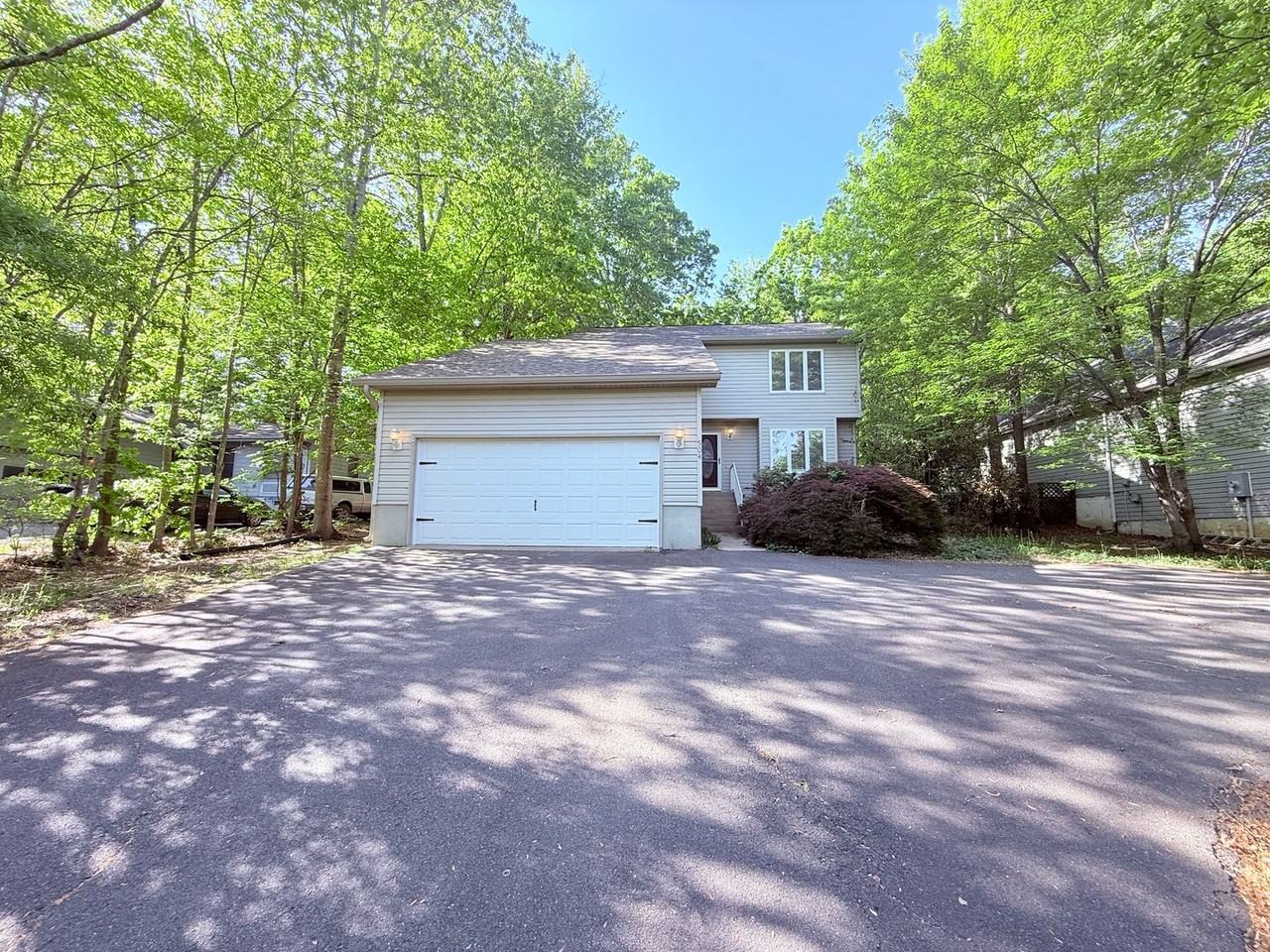 504 Mt Pleasant Dr - Photo 2 of 28