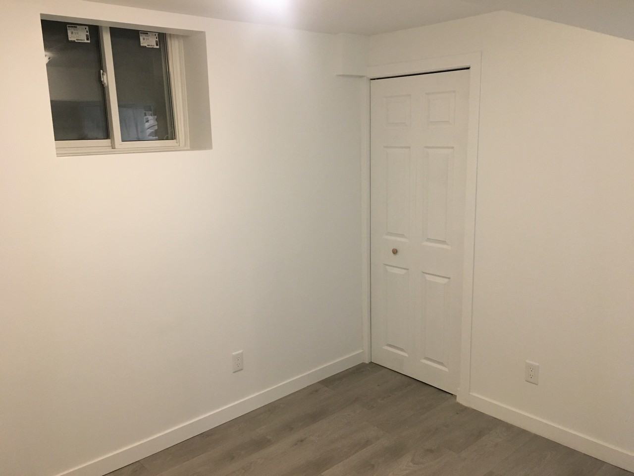 425 Prince of Wales Drive - Photo 5 of 15