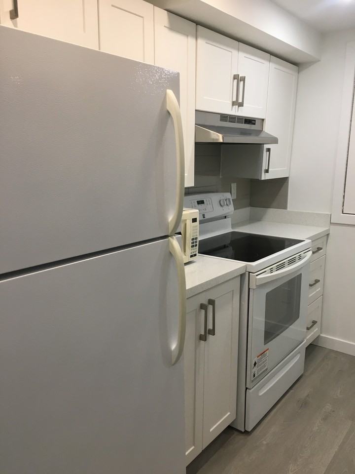 425 Prince of Wales Drive - Photo 6 of 15