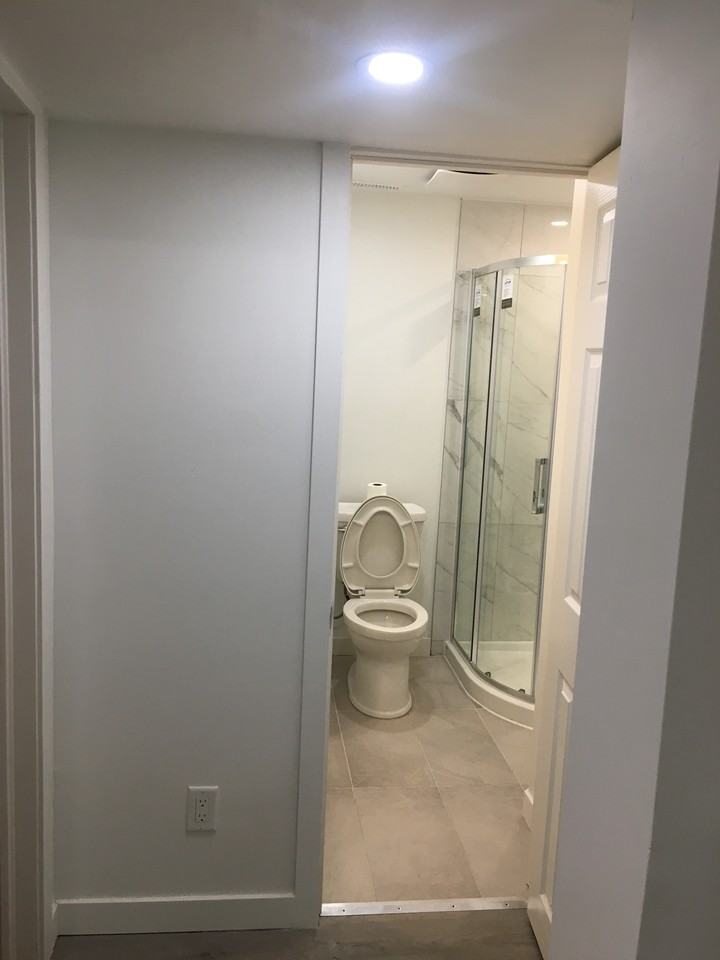 425 Prince of Wales Drive - Photo 7 of 15