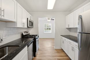 Summit Square Apartments - Photo 1 of 1