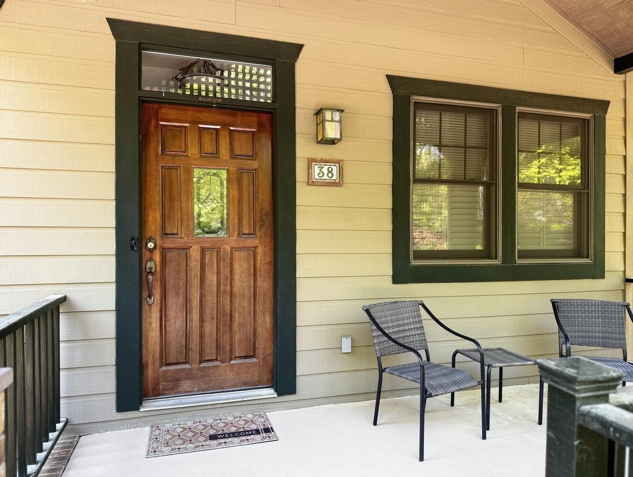 38 Bungalow Village Way - Photo 2 of 23
