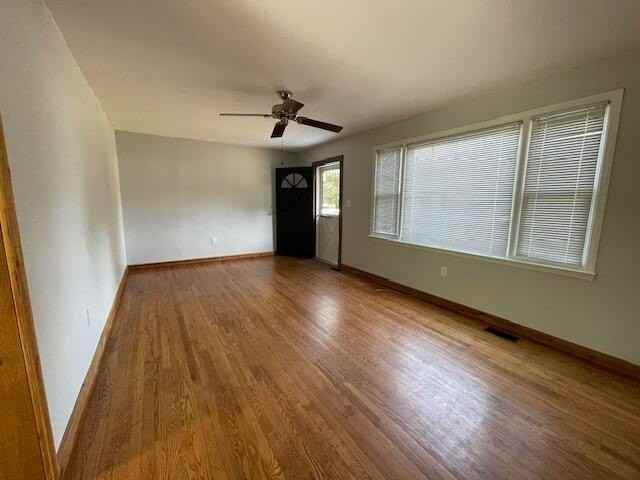 12 Walters Way - Photo 4 of 21