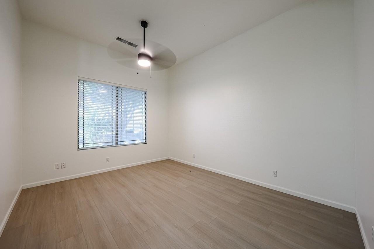 4536 W Villa Linda Dr - Photo 5 of 45