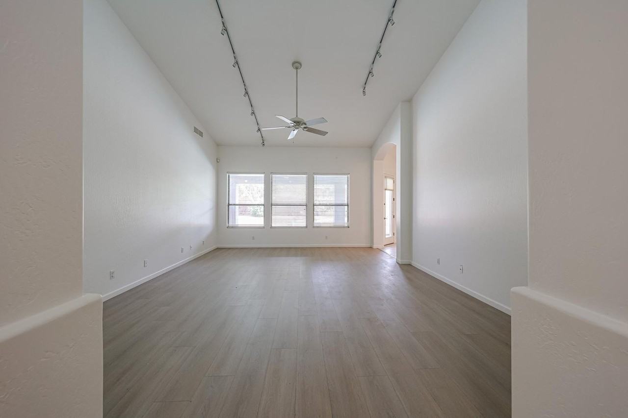 4536 W Villa Linda Dr - Photo 7 of 45