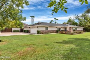 featured image of 5742 E Lafayette Blvd