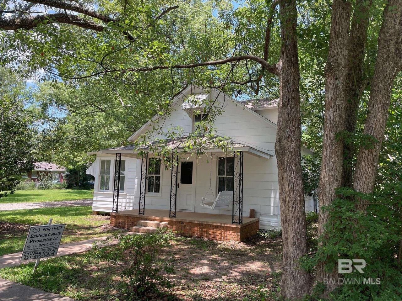 216 W Rose Ave - Photo 3 of 23