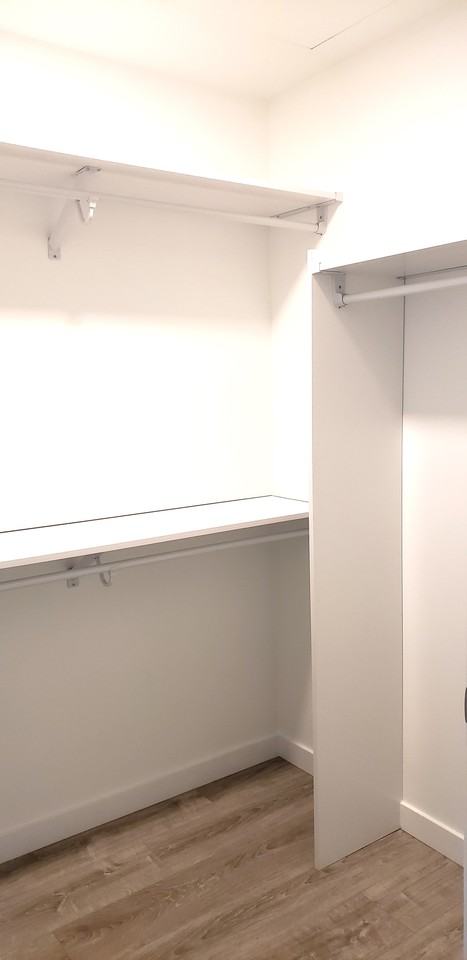 680 Quayside Drive #1406 - Photo 6 of 17