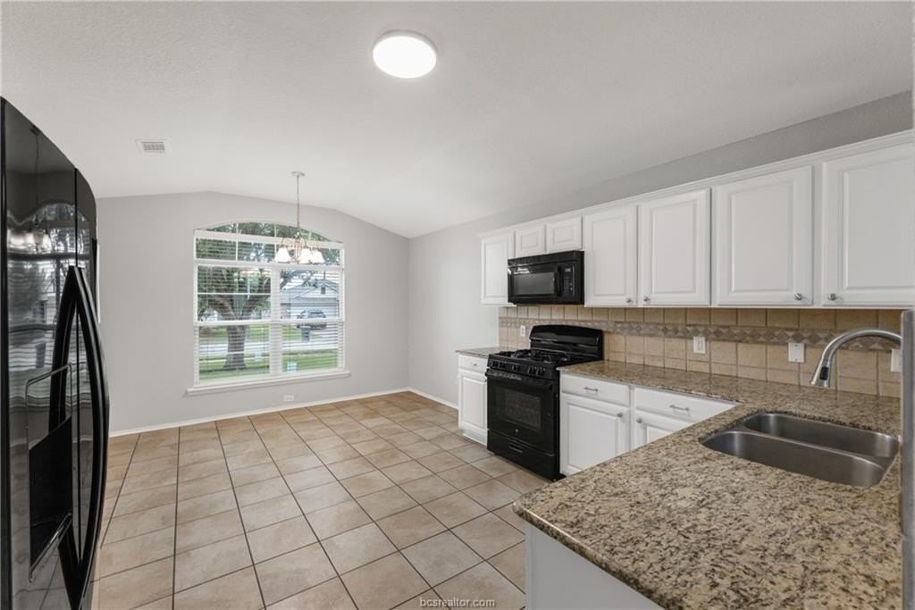 934 Whitewing Ln - Photo 5 of 16